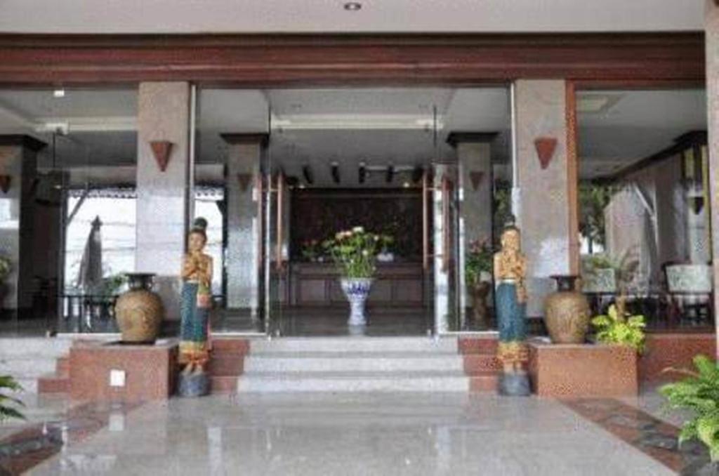 Sengtawan Riverside Hotel Виентиане Екстериор снимка